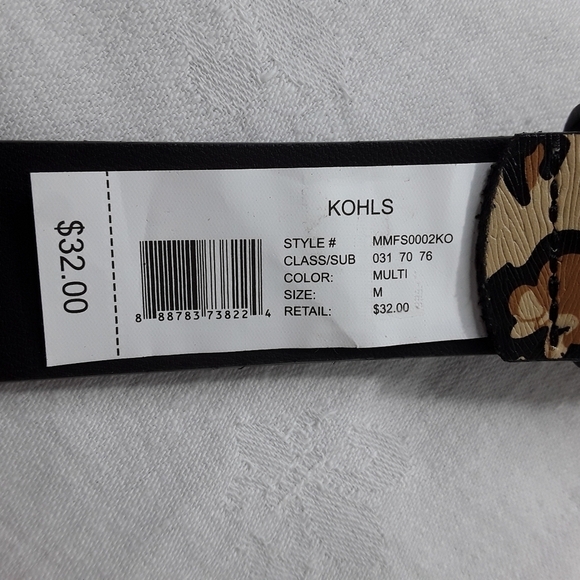 NWT! Disney (Women's Medium) Minnie Mouse Cheetah Print Gold Buckle Belt - Picture 6 of 8